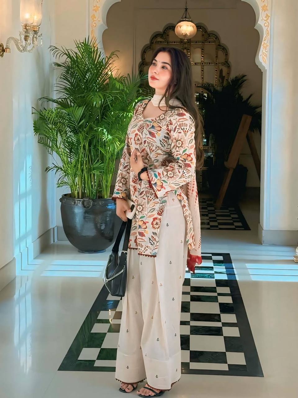 The Sovereign Cream Floral-Print Festive Couture